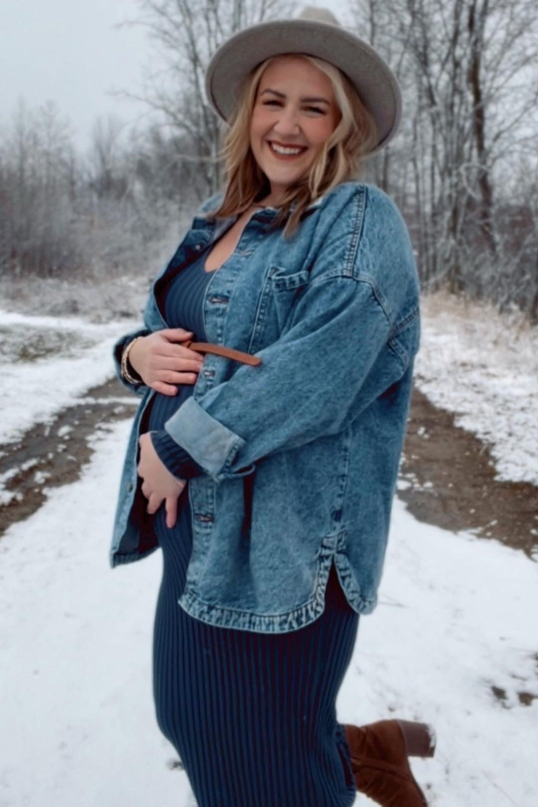 Blue V-Neck Long Sleeve Fitted Maternity Maxi Dress