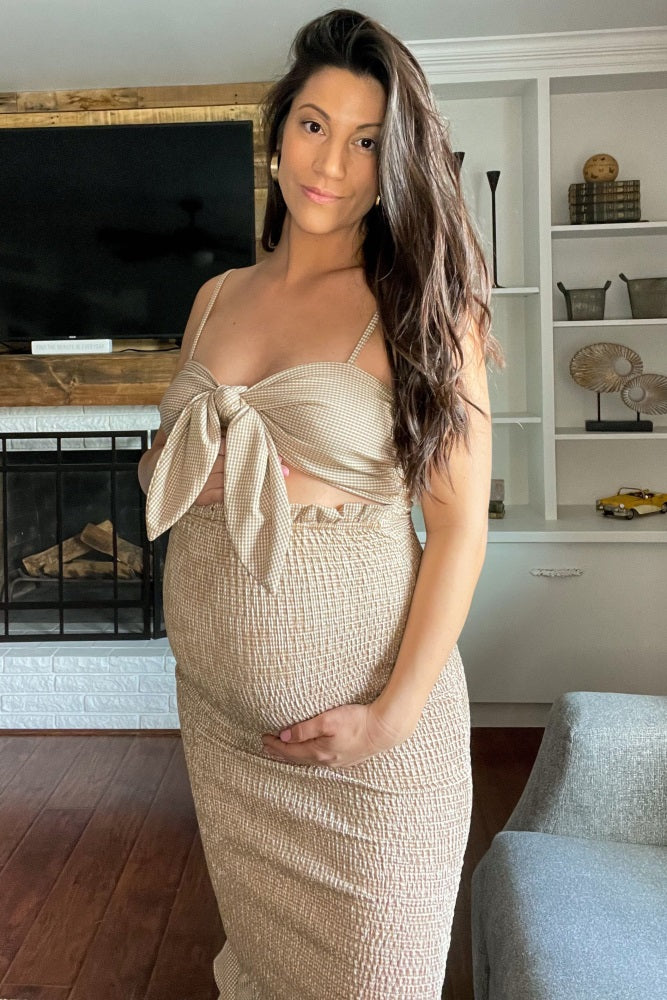 Mocha Gingham Print Smocked Fitted Self-Tie Maternity Midi Dress